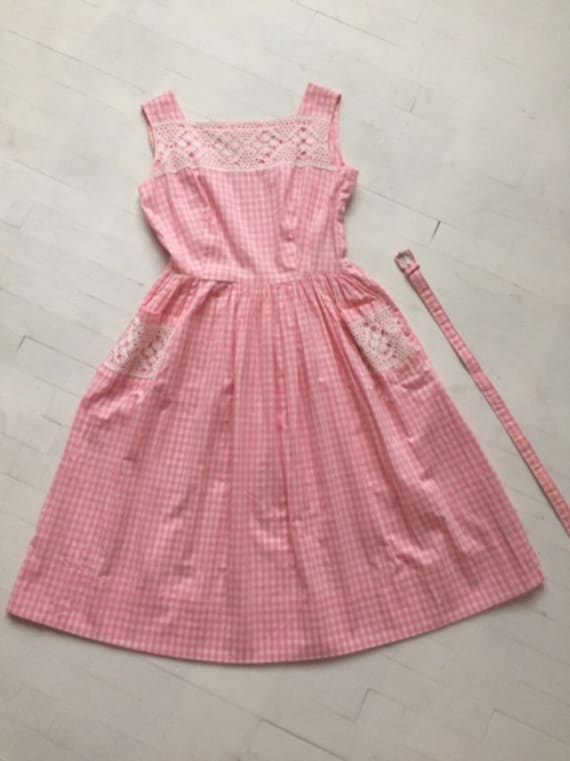S/M 1950s Pink Gingham + Lace Dress