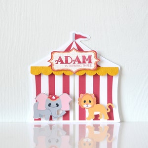 Jeu de cartes 3D imprimées d'invitation à une fête d'anniversaire dans une tente pour animaux de cirque