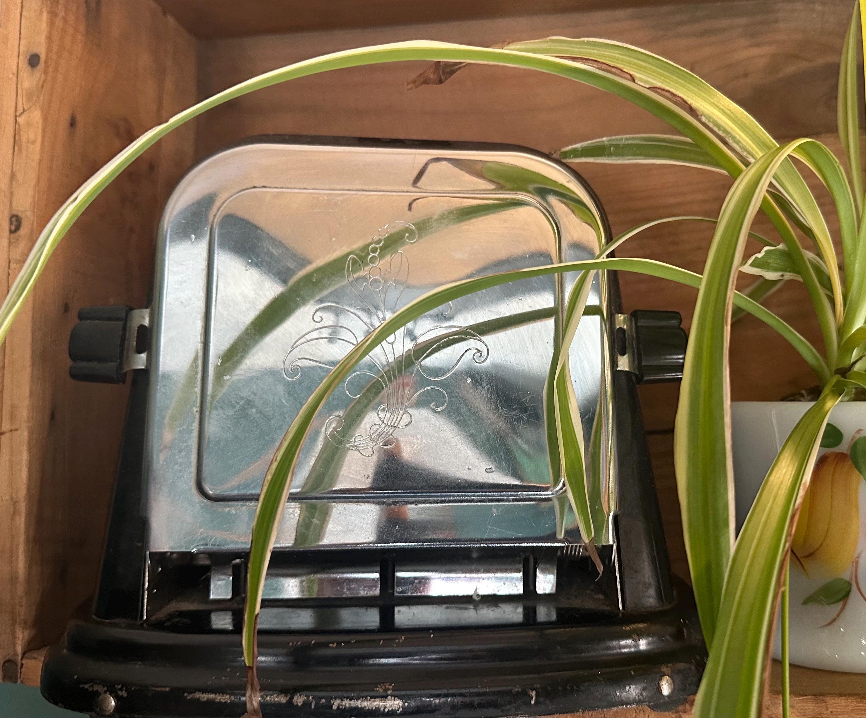 Vintage Antique Toaster - Etsy