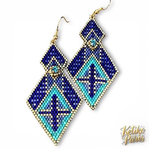 DIY ANTIBES pendant pattern Peyote and brick stitch
