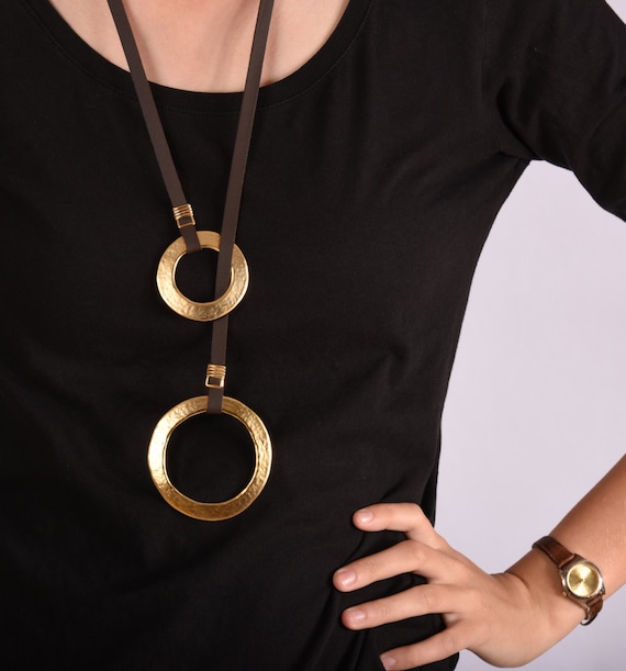 Statement leather necklace clearance