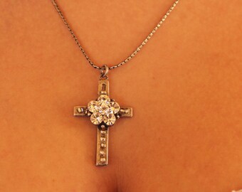 Cross Necklace Charm, Cross jewelry For women, Faith jewelry Necklace, Cross Necklace Women, Christian Cross Pendant,Swarovski Cross Pendant