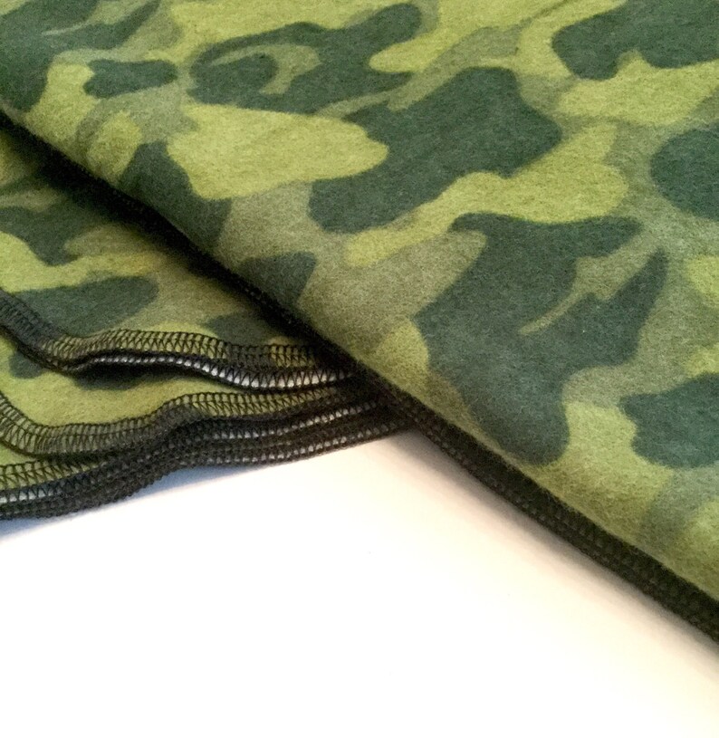 Camouflauge extra large soft flannel baby blanket toddler hunting army green infant camo