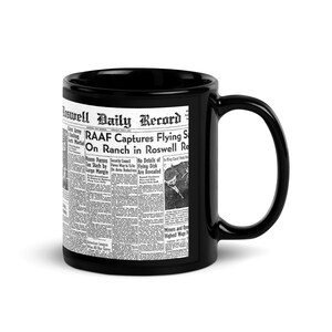 Roswell UFO Crash Black Glossy Mug