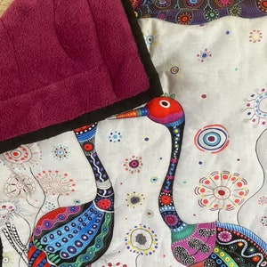 Handmade quilted throw, gorgeous birds in a handmade quilt, colourful pretty quilted lap blanket, pretty chair throw, practical gift for her immagine 3