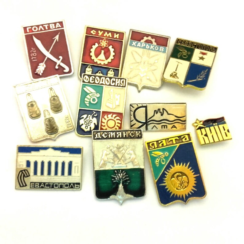 Lot 10 Pcs Vintage Badge Russia Towns USSR CCCP Collectibles Souvenir Brass Enamel Good Condition 070