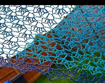 Lace Ilithyia Shawl / Wrap