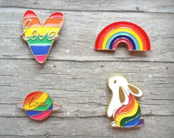 Rainbow Needle Minder // Enamel Rainbow // Magnetic Needle Minder // Stitching Needle Minder // Rainbow Needle Keeper // Sewing Accessories