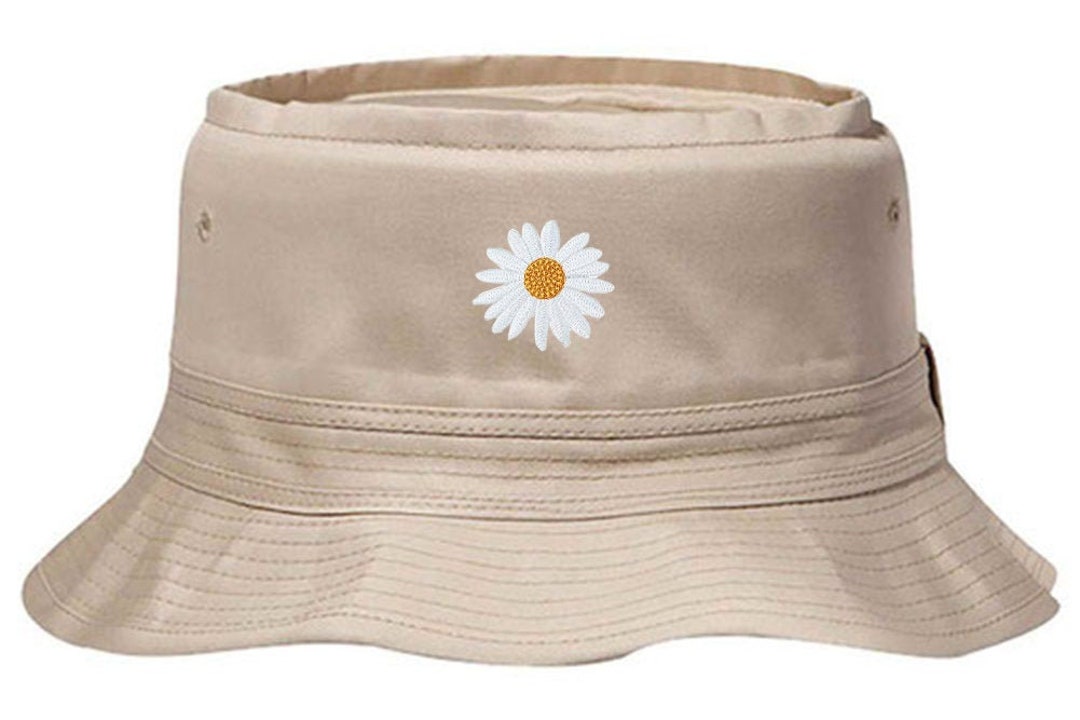 ★THE GREATEST★PATCH FLOWER BUCKET HAT Daisy Flower Embroidered Patch Bucket Hat - for Women and