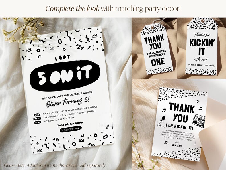 K&ouml;nnte beinhalten: Eine wei&szlig;e Einladung und zwei Geschenkanh&auml;nger mit handgezeichneten schwarzen Mustern aus Kronen und Formen. Die Einladung zeigt I GOT 5 ON IT, Oliver Turning 5 und Veranstaltungsdetails. Die Anh&auml;nger tragen die Aufschrift THANK YOU FOR CELEBRATING THE NOTORIOUS ONE.