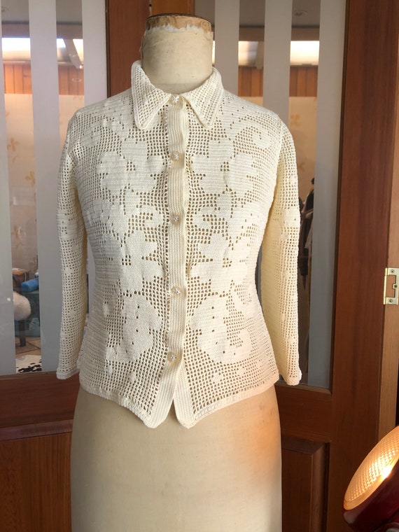1930s/40s hand crochet cardigan with rhinestone st
