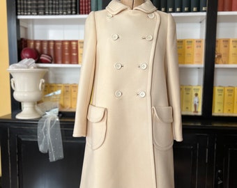 1960s Courrèges mod cream tailored wool coat
