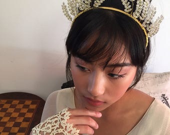Tiara de gavilla de trigo hecha a mano con cuentas vintage, tocado de boda o sombrerería de carreras
