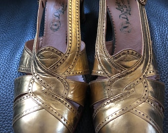 1930s gold leather evening shoes