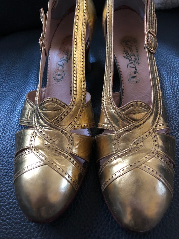 1930s gold leather evening shoes - Gem