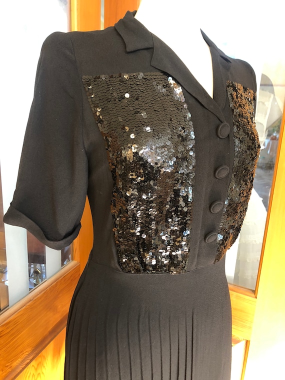 1940s sequinned crepe cocktail dress - image 1