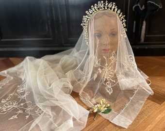 1920s wax floral headpiece with embroidered veil and boutonnière