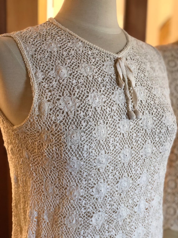 1960s hand crocheted shell top with bauble buttons