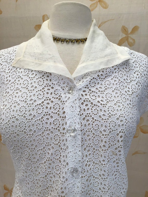 Broderie anglais 1950s summer blouse - image 1