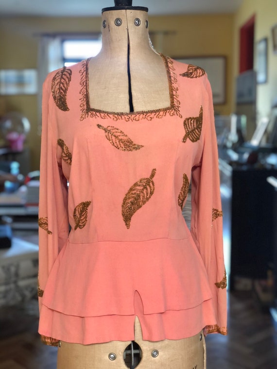 1940s dusty pink beaded crepe top. - image 1