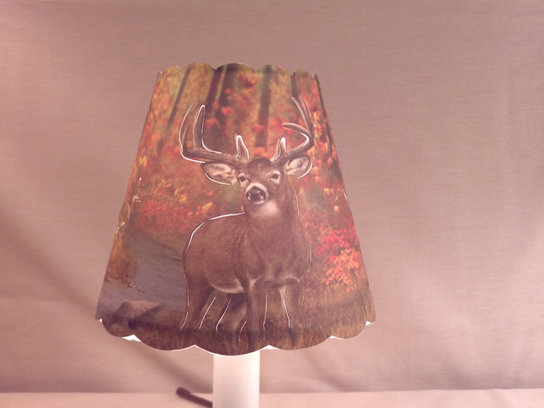 Nueva lámpara 3x5x4.5 Cut Deer pantalla 100% material reciclado candelabro imagen 2