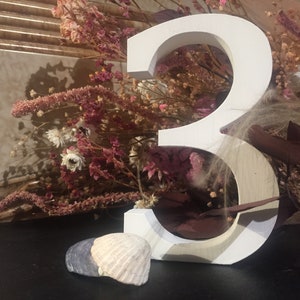 Paquete de 6 - Letras/Números de madera blanca - De pie - Letras grandes de 13 cm - Paquete múltiple Oferta de seis artículos