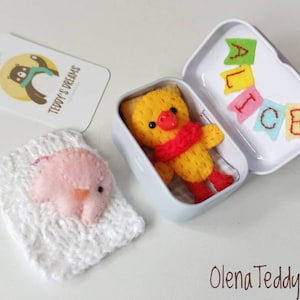 Mini Felt Duck Toy: Personalized Pocket Animal in Matchbox