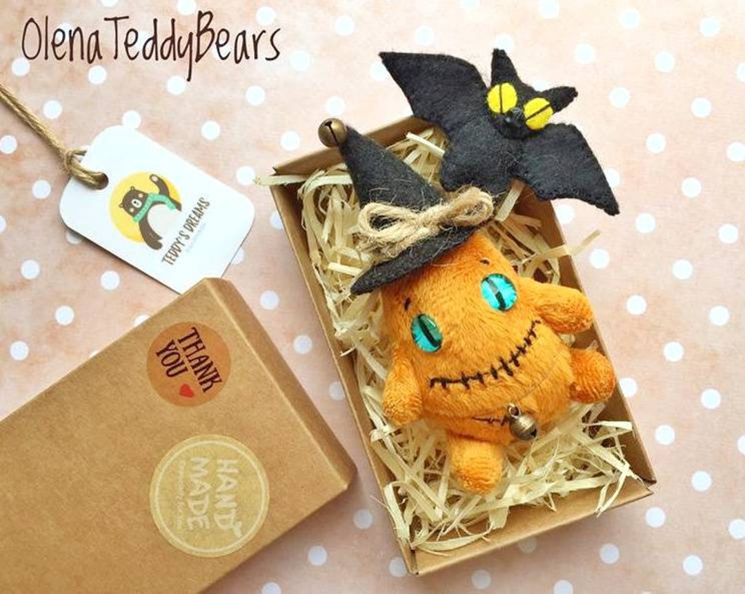 Small Plush Monster, Halloween Gift, Mini Travel Play Set, Plush Toy in