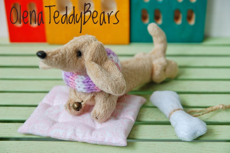 dachshund plush dog toy