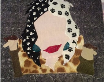 Bösewicht Cruella Minimalistisches Applikationsmuster - Inspiriert von 101 Dalmatiner