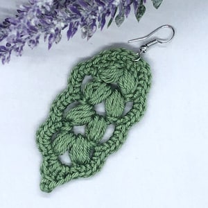 45. Crochet puffy leaf-shaped earrings pattern, leaf patch, crochet leaf pattern