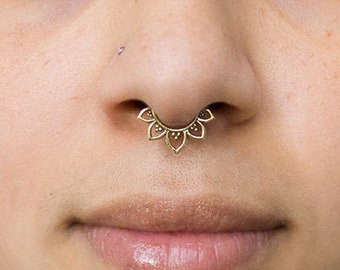 septum piercing