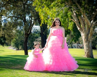 Tulle Pink Mother daughter dresses, Mother daughter matching dress, Mommy and me outfits, Dresses for first birthday, Photo shoot