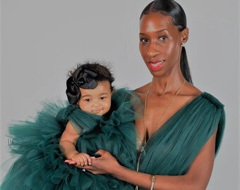 green mommy and me dress Simple Emerald Green Satin Mermaid Side Slit Long Evening Prom Dresses –  MarryLover