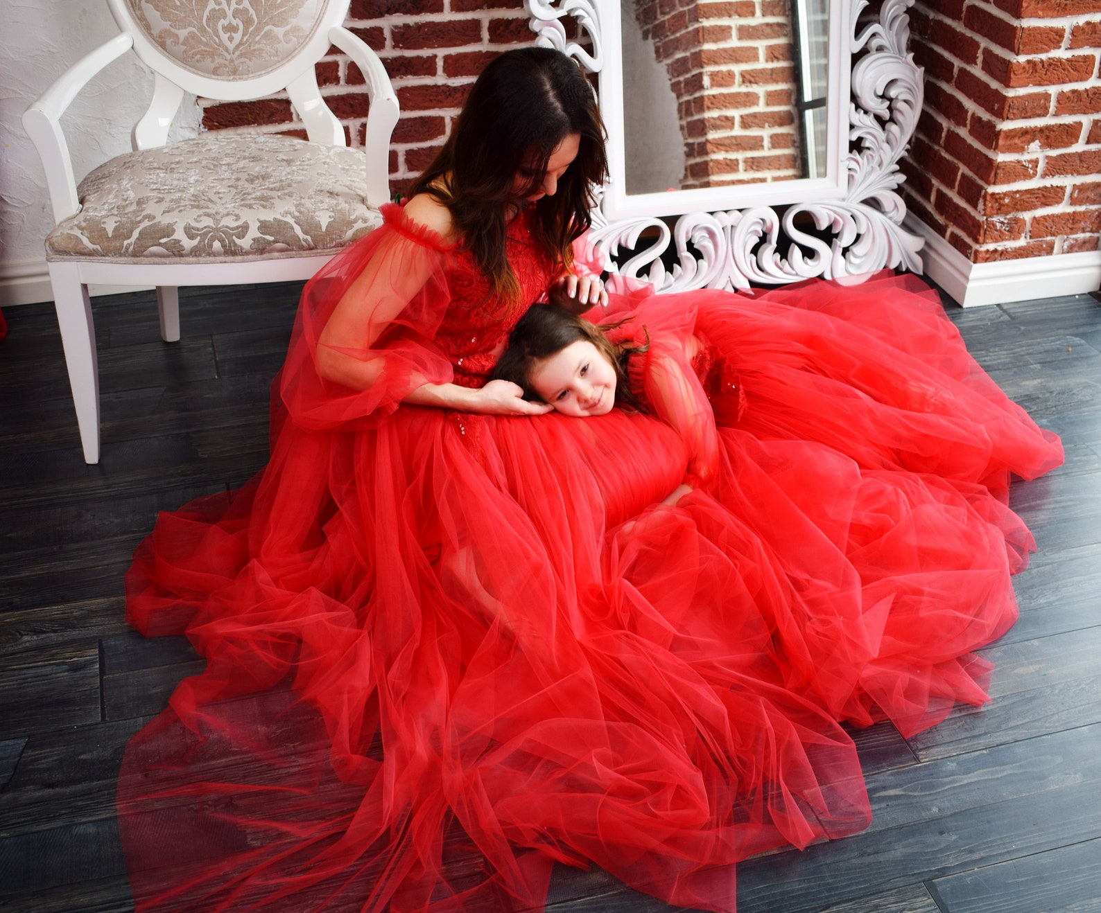 Trendy Red Mother Daughter Matching Gowns MGD122