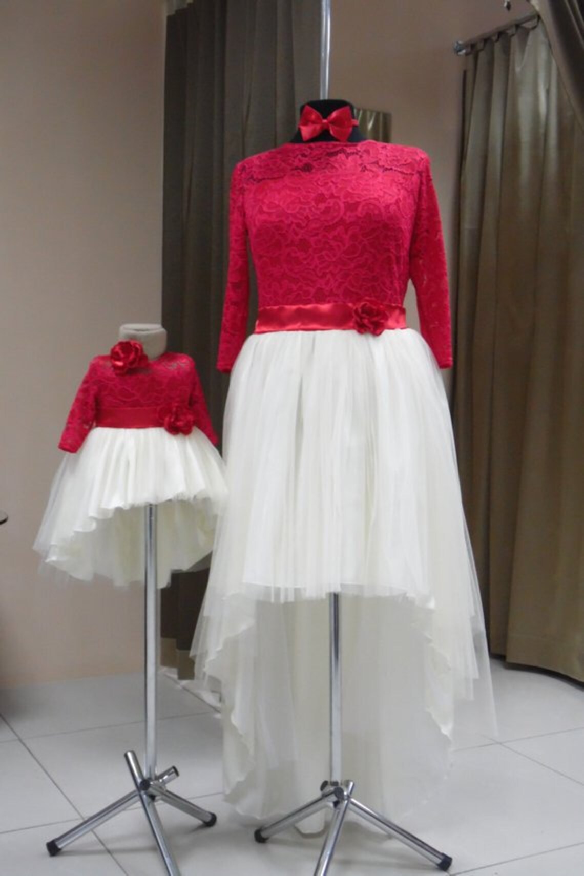 Black and White Mother Daughter Matching Gowns MGD149