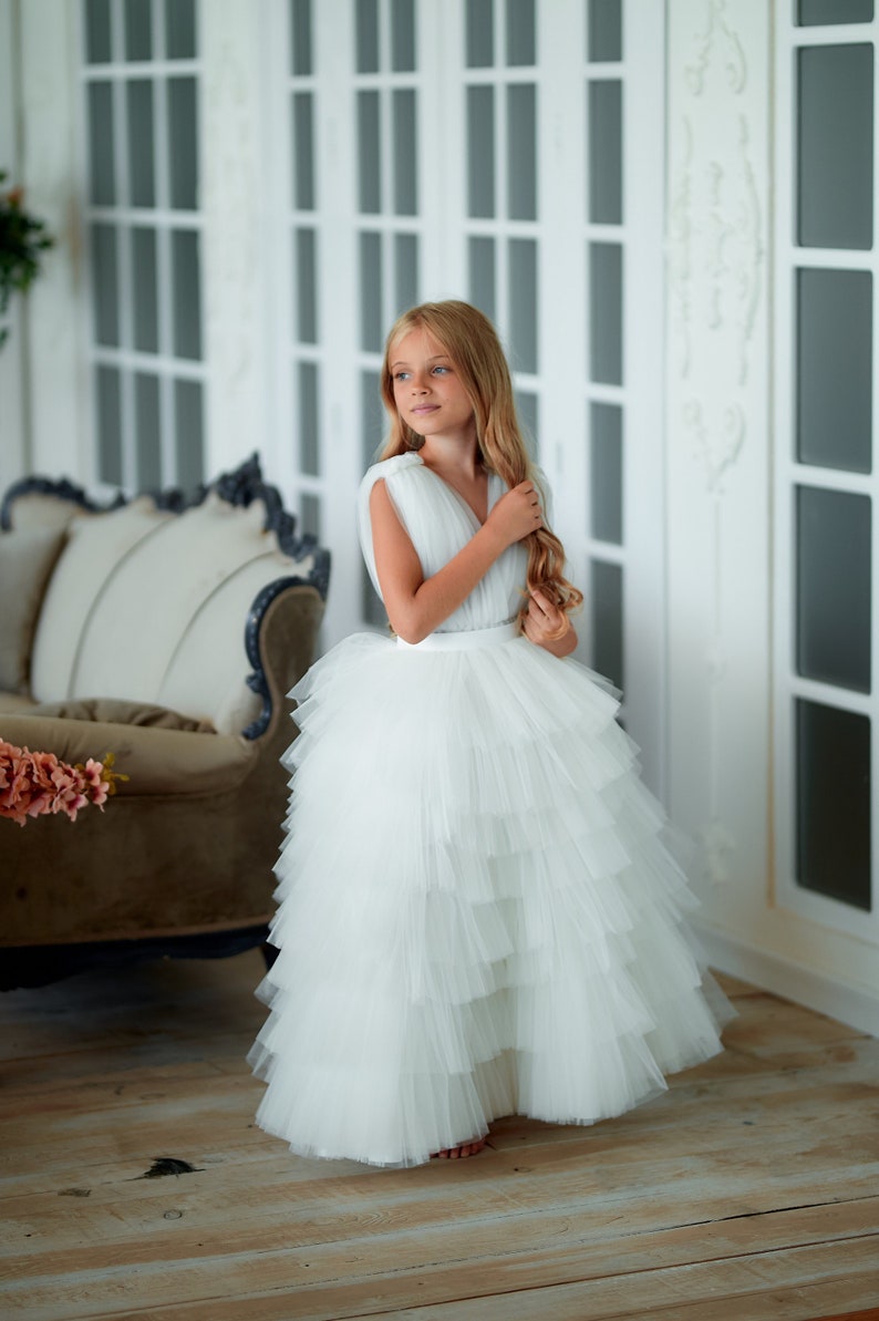 Ivory flower girl dress, White flower girl dress toddler, Tutu dress, Princess dress, Tulle flower girl dress, Pageant dress for photoshoot image 3