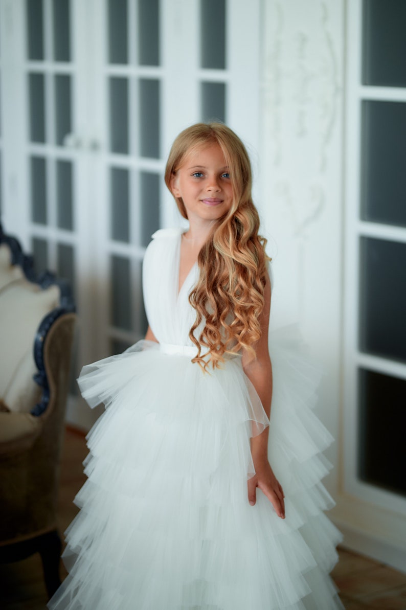 Ivory flower girl dress, White flower girl dress toddler, Tutu dress, Princess dress, Tulle flower girl dress, Pageant dress for photoshoot image 4