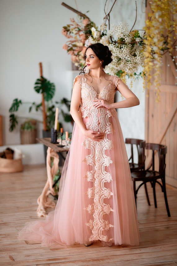 Peachy Pink Sheer Lace {Willow} Maternity Gown – Chicaboo