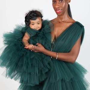 Green mother daughter matching dress, Mommy and me dresses, 1st birthday dresses, Mommy and daughter dresses, Photo shoot dresses image 7