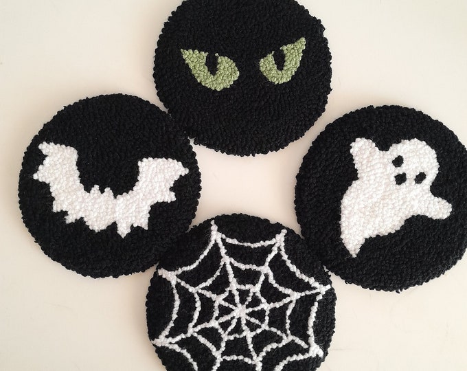 Punch Needle Coaster, Halloween Coaster, Tufted Cup Coaster, Halloween Mug Rug, Handmade Halloween Gift