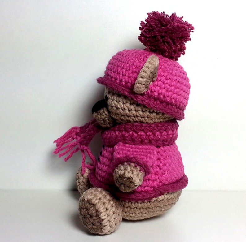 Winter Bear, amigurumi crochet pattern image 4