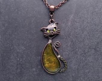 Cat necklace Cat pendant Cat lover gift Green necklace Cat jewelry Dark green gold pendant Wife present Gift for mother Gift for girlfriend