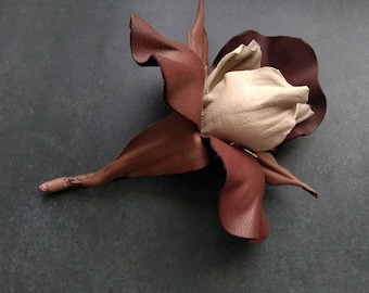 Leather Iris brooch, Large flower brooch, 3rd anniversary gift, Iris designs, Floral brooch, Bold brooch, Brown flower brooch, Gift grandma