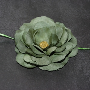 Olive green flower choker necklace pure silk, 4th anniversary gift for wife, Elegant adjustable choker, Summer jewelry, Gift for friend