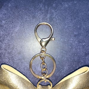 Gold Leder Schleife Taschenanhänger: Elegant kokett Handtasche Accessoire Bild 9