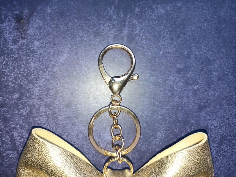 Gold Leder Schleife Taschenanhänger: Elegant kokett Handtasche Accessoire Bild 9
