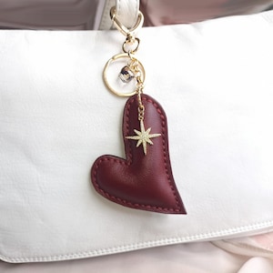 Bijou de sac en cuir coeur bordeaux - Porte-clés étoile du nord - Bijou de sac en cuir bordeaux - Porte-clés en cuir - Cadeau pour la fête des mères