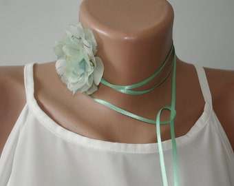 Flower choker necklace mint green pure silk, 4th anniversary gift for wife, Elegant adjustable choker, Summer jewelry, Gift for friend