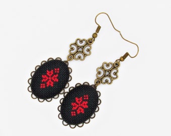 Red and black earrings gift for wife, Festival earrings gift for sister, everyday dangle earrings for women, Romanian folk art earrings